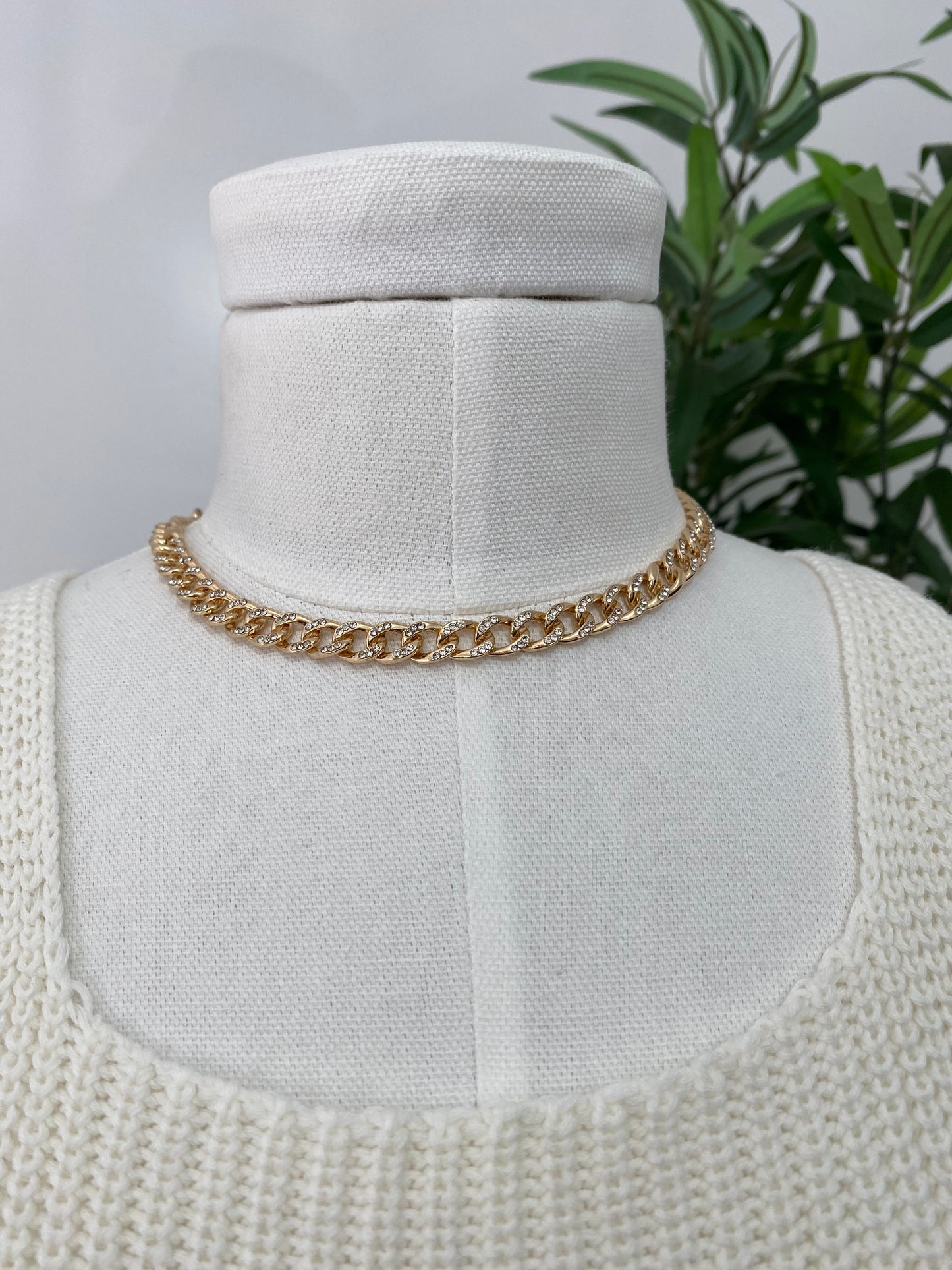 Braided gold necklace